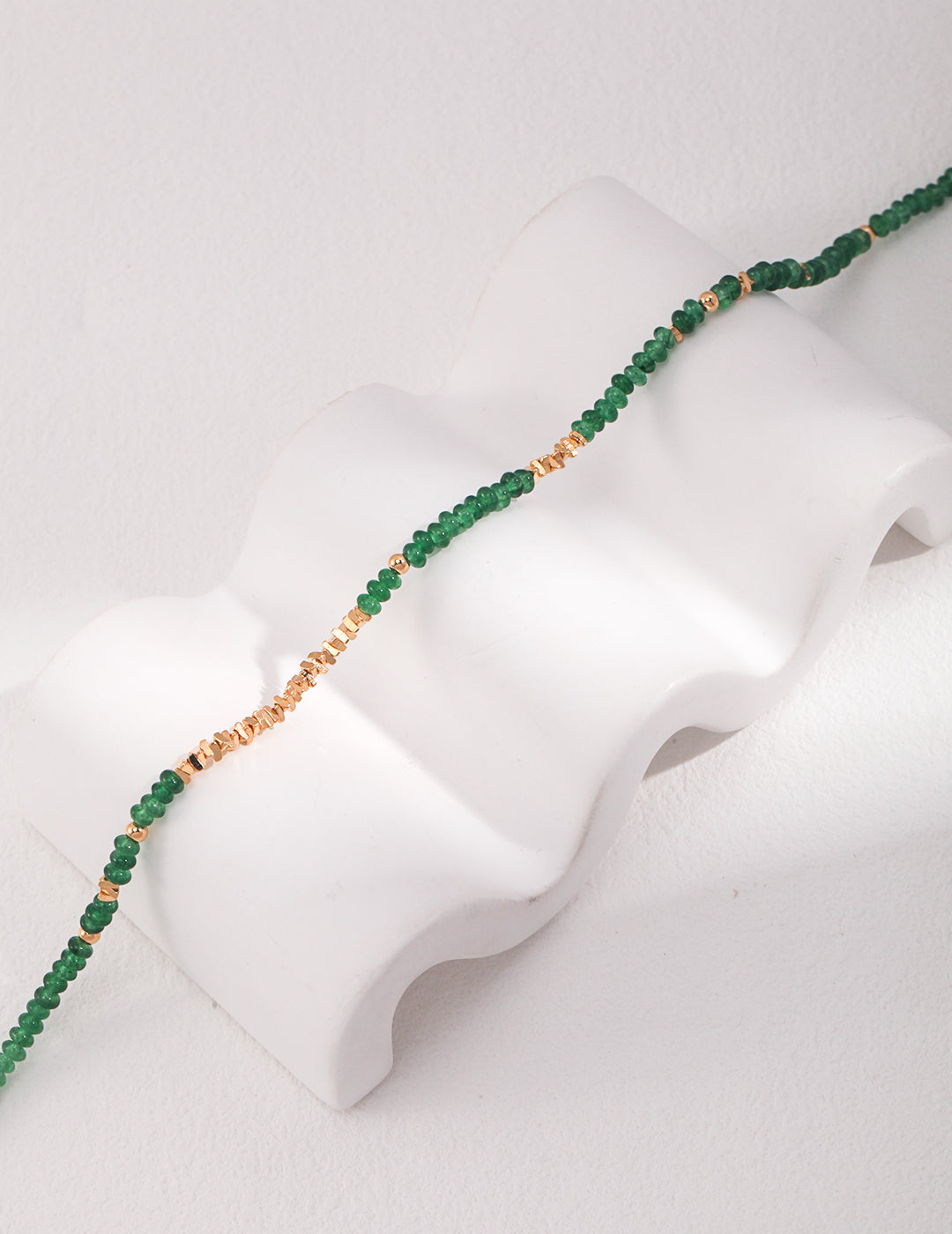 silver sterling necklace with emerald bead